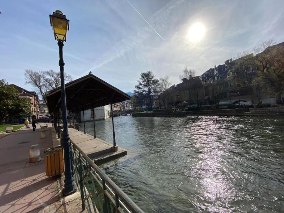 Quai Des Cordeliers, Balcon Et Vieille Ville Аннесі Екстер'єр фото