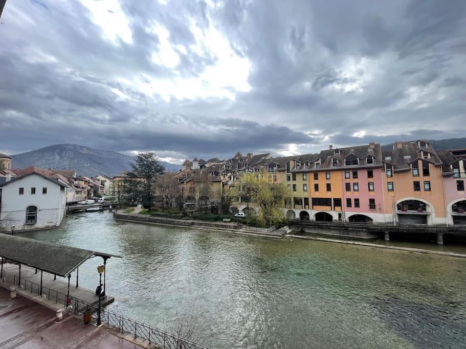 Quai Des Cordeliers, Balcon Et Vieille Ville Аннесі Екстер'єр фото